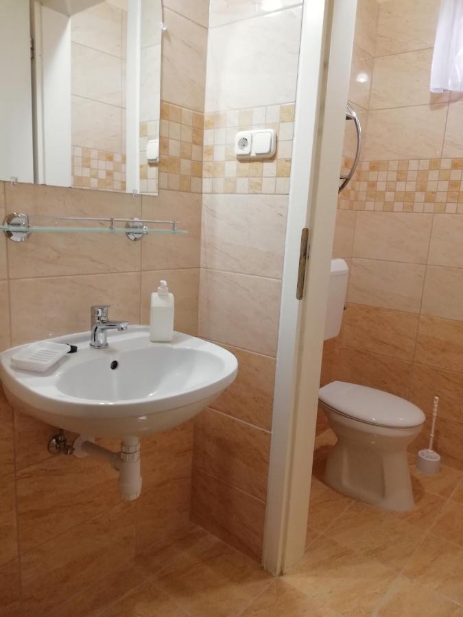 Imola Es Andrea Apartmanhaz Hajdúszoboszló Dış mekan fotoğraf