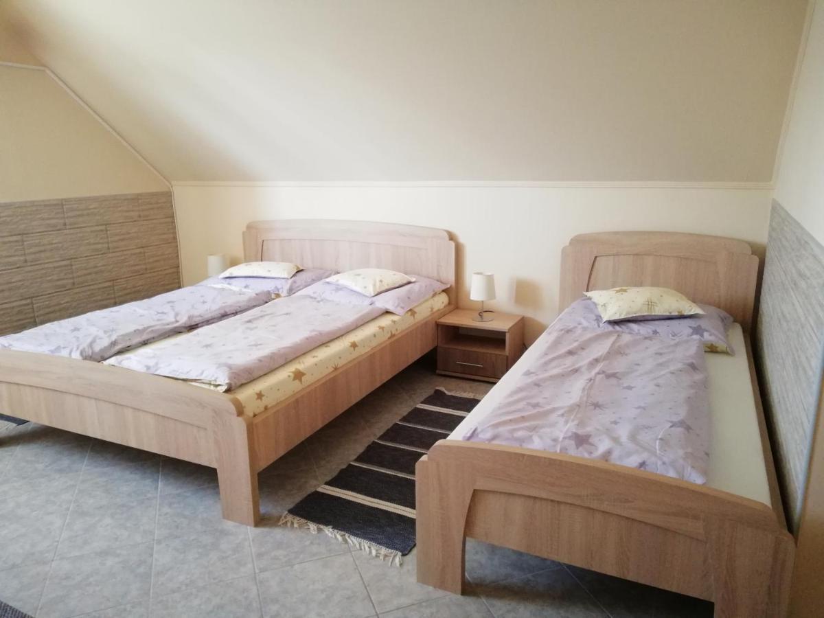 Imola Es Andrea Apartmanhaz Hajdúszoboszló Dış mekan fotoğraf
